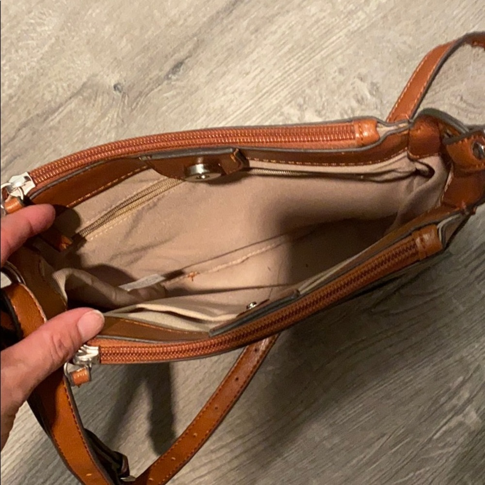 Crossbody Bag - Picture 4 of 4